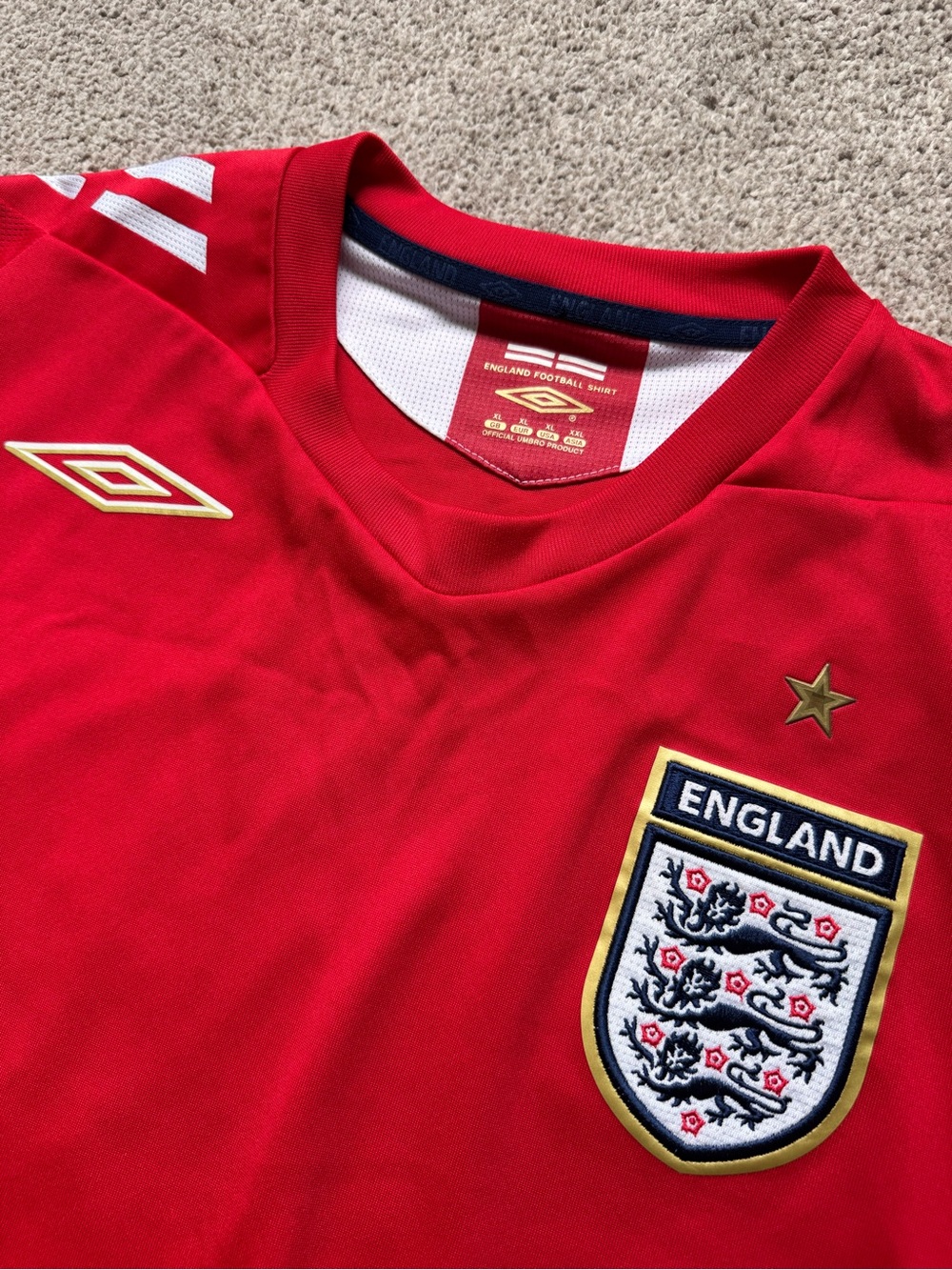 Mens VTG Y2K Umbro England Football Away Jersey 2006-2008 Size XL